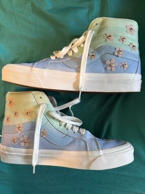 Sandy Liang SpongeBob vans